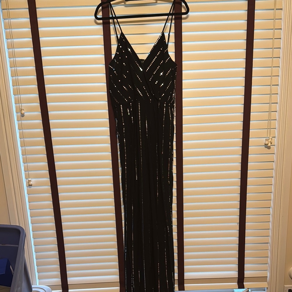Venus Elegant Black Evening Sequined Pantsuit - Size 16